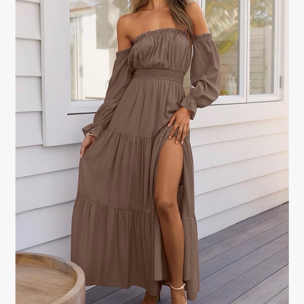 Off-Shoulder Boho Long Sleeve Maxi Dress - Picture 1 of 5